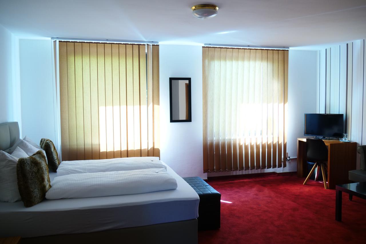 Parkhotel Bergheim ベルクハイム エクステリア 写真