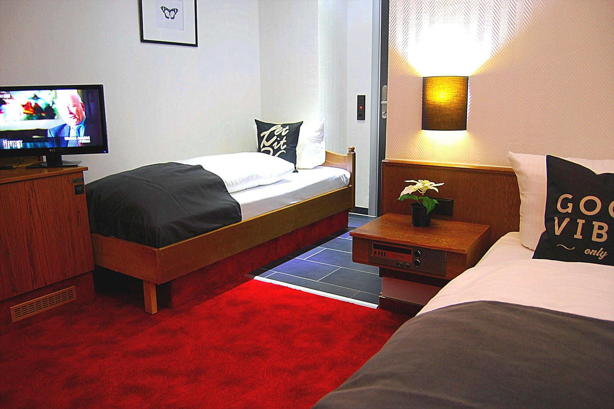 Parkhotel Bergheim ベルクハイム エクステリア 写真
